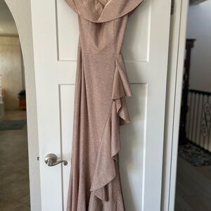 Elegant Shimmering Evening Gown